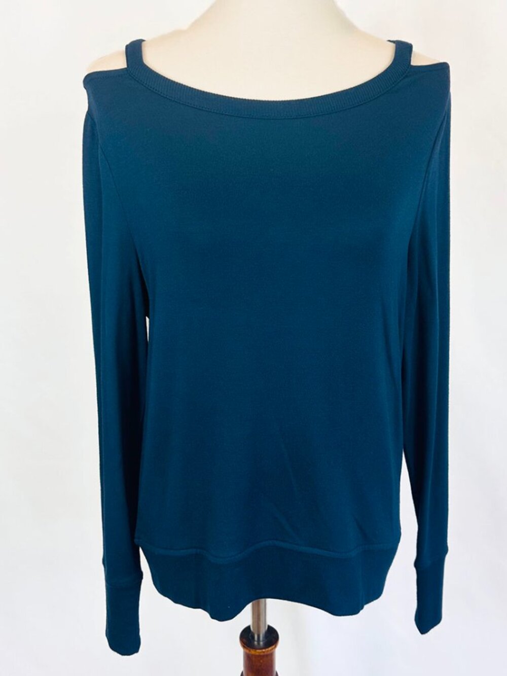 Athleta Cut Out Pullover Sweater